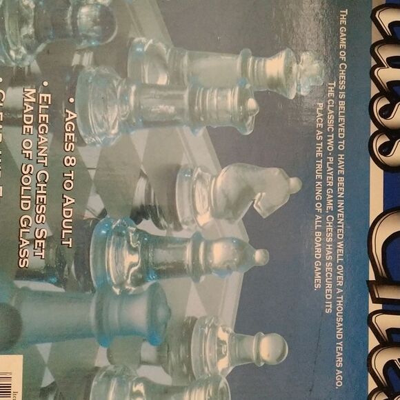 Glass Chess Set - Picture 5 of 8